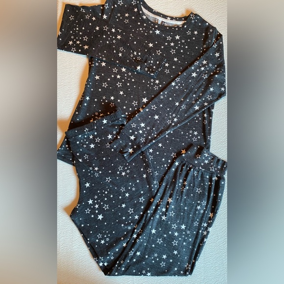 NWOT’s Jaclyn Intimates Navy/White Stars Long Sleeve/Jogger Pajama Set, Medium - Picture 1 of 9